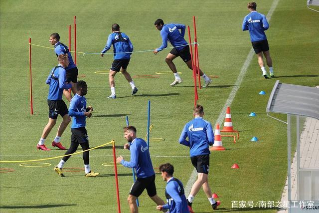 年轻防守悍将崭露头角，上海战胜北控保持连胜